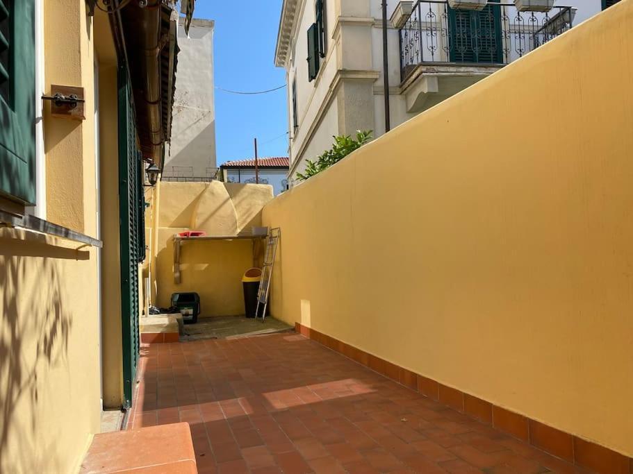 Appartement Terraced House Near The Sea à Livourne Extérieur photo